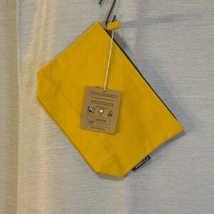 NWT Terra Thread Mustard Yellow Canvas Pouch Make up Cosmetic Accessories Bag